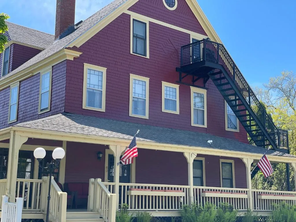 Central House Inn, photo 3